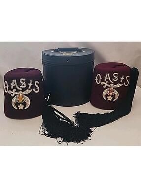 2 x Mason Freemason Shriner Vintage Oasis Fez Hat Cap & Case Size 6 7/8 + 7 1/8